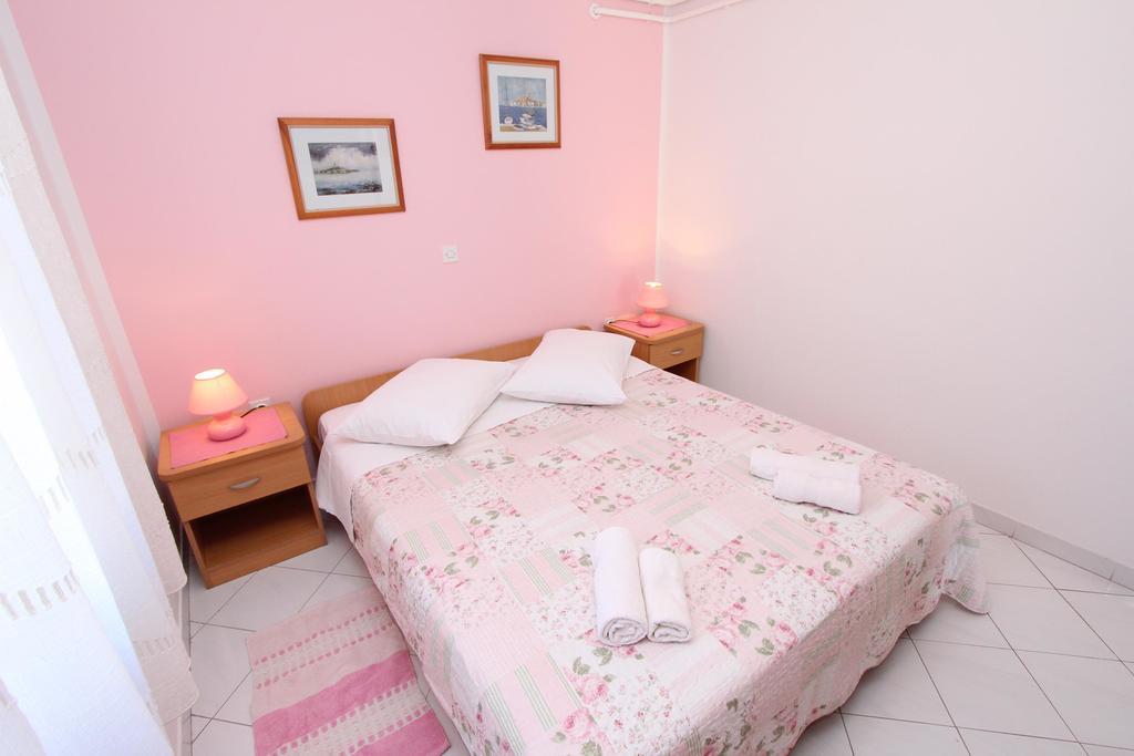 Apartments Pataj โรวีน ภายนอก รูปภาพ
