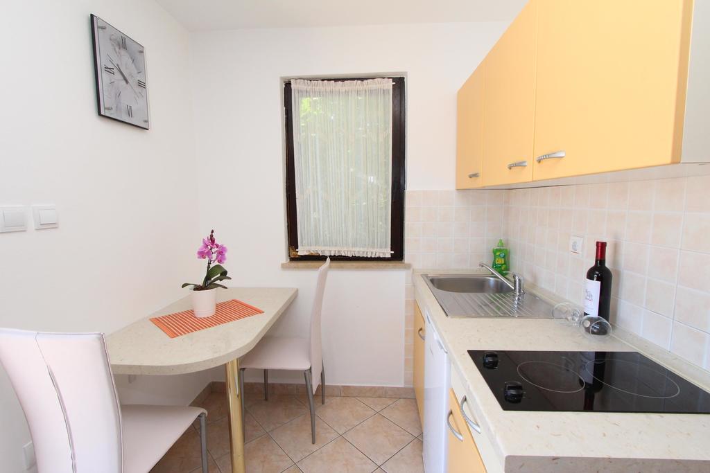 Apartments Pataj โรวีน ภายนอก รูปภาพ